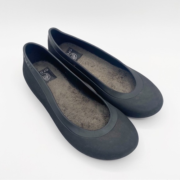 Crocs Mammoth Lined Ballet Flat Black 6 Fur Lined Round Toe - Picture 1 of 9